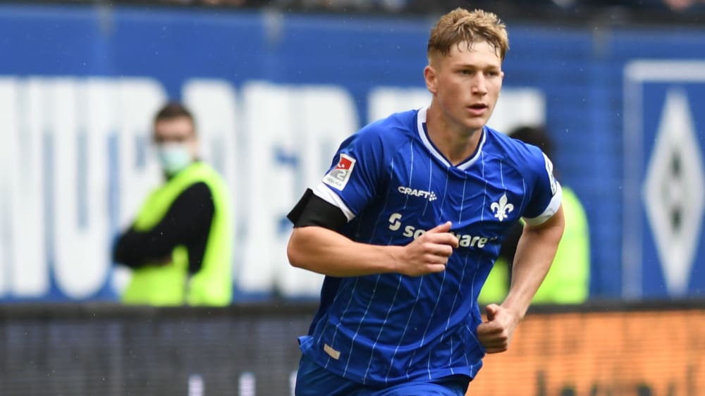 Clemens Riedel wurde von Darmstadt 98 zum Profi befördert.