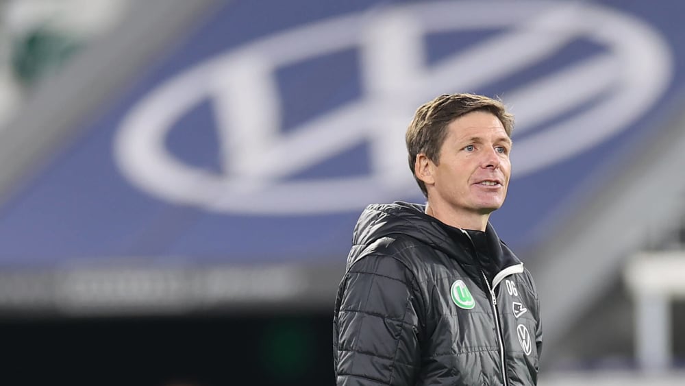 Tut sich schwer mit der Rolle, nur Trainer in Wolfsburg zu sein: Oliver Glasner.
