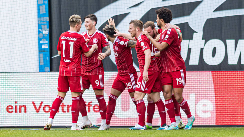 Klarer Sieg in Rostock: Düsseldorf schlug den FC Hansa mit 5:2.