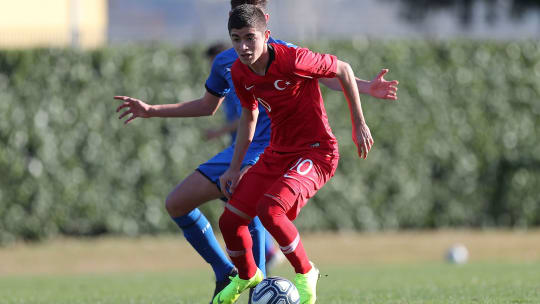 2019 im Dress der türkischen U-Nationalmannschaft: Burak Ince.