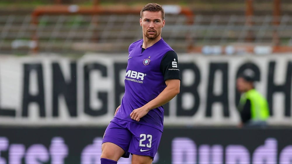 Abwehrspieler Anthony Barylla hat seinen Kontrakt bei Erzgebirge Aue verlängert.