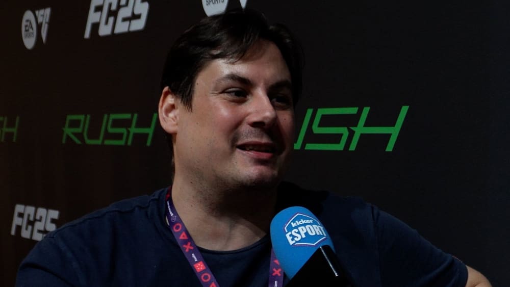 Andreas Wilsdorf ist einer der Macher des FC-25-Karrieremodus.