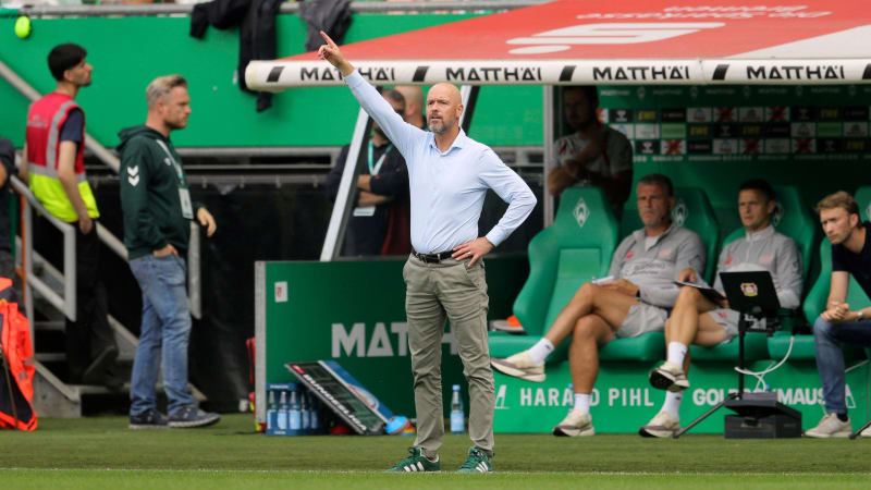 Foto: Técnico Erik ten HAG (Leverkusen) Futebol 1. Bundesliga, 2. Jornada de sábado. 30.08.2025 Werder Bremen - Bayer 04 Leverkusen 3 - 3 *** Foto Treinador Erik ten HAG Leverkusen Futebol 1 Bundesliga, 2ª rodada no sábado 30 08 2025 Werder Bremen Bayer 04 Leverkusen 3 3