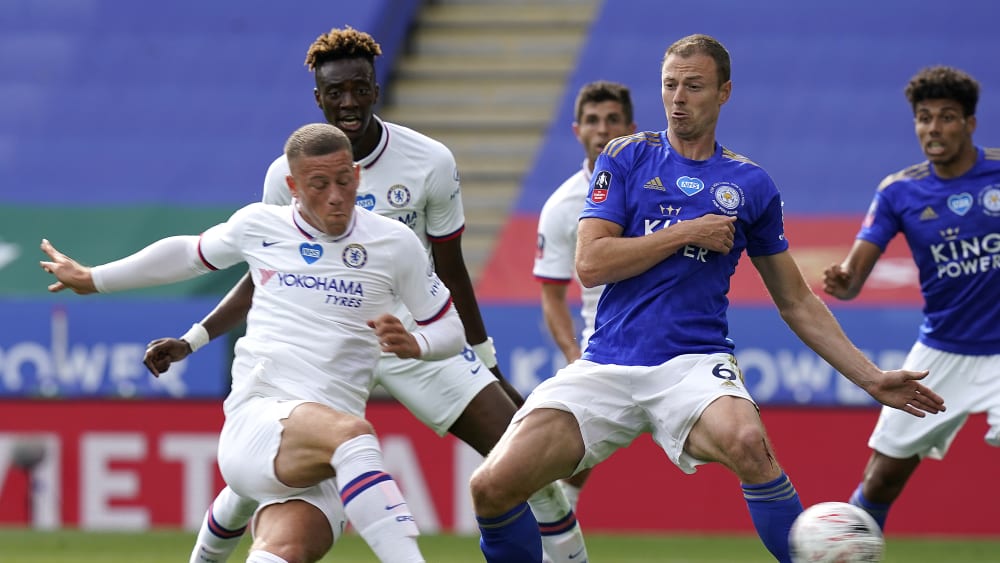 Ross Barkley in der entscheidenden Szene - Chelsea siegt 1:0 in Leicester.