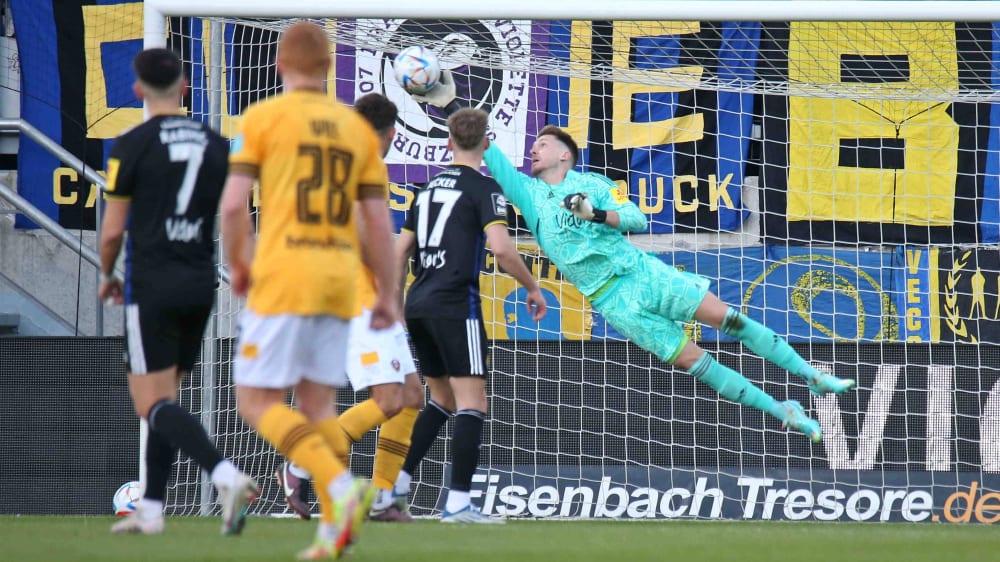 FCS-Keeper Daniel Batz hielt seine Mannschaft gegen Dresden mit sehenswerten Paraden im Spiel.