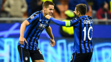 Strahlende Spieler von Atalanta Bergamo: Torschütze Mario Pasalic (links) und Kapitän Papu Gomez.