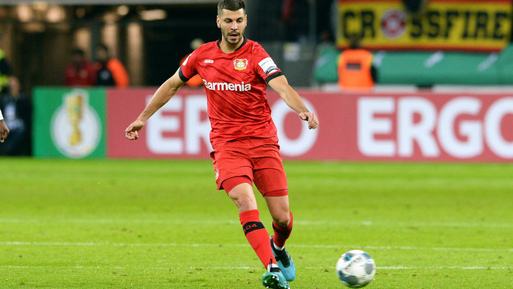 Leverkusens Aleksandar Dragovic lieb&#228;ugelt in der Winterpause mit einem Vereinswechsel