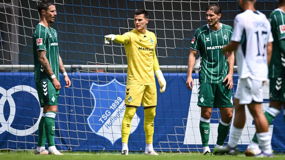 Bleibt er Werders Nummer eins? Keeper Michael Zetterer.
