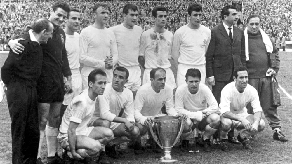 Das Meisterteam von Real Madrid aus der Saison 1961/62. 