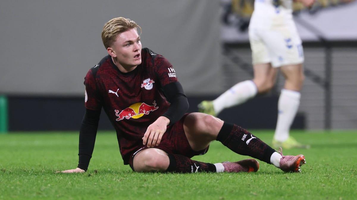 Harder-wartet-weiter-dass-der-Knoten-platzt