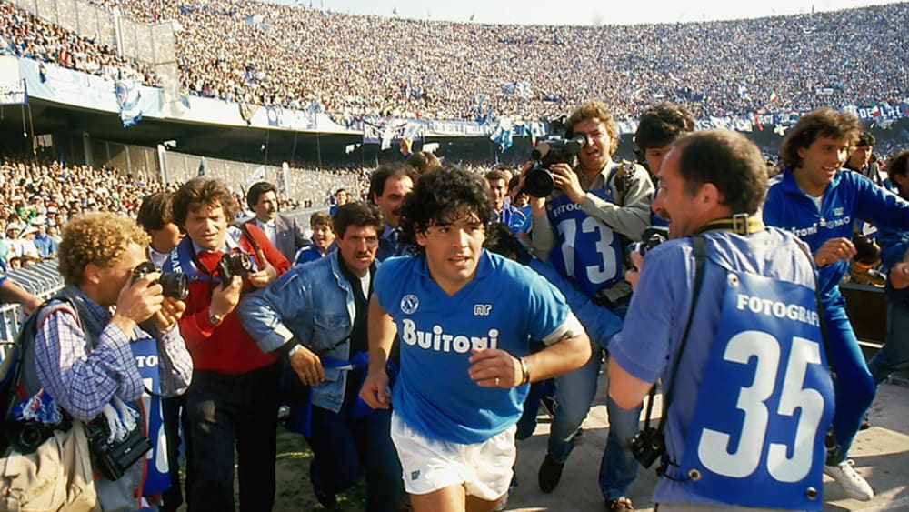 Im San Paolo feierte Diego Maradona einst gro&#223;e Erfolge, nun soll das Stadion nach ihm benannt werden.