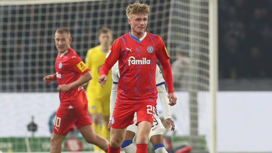 Niklas Niehoff spielt in der kommenden Saison beim VfL Osnabrück.