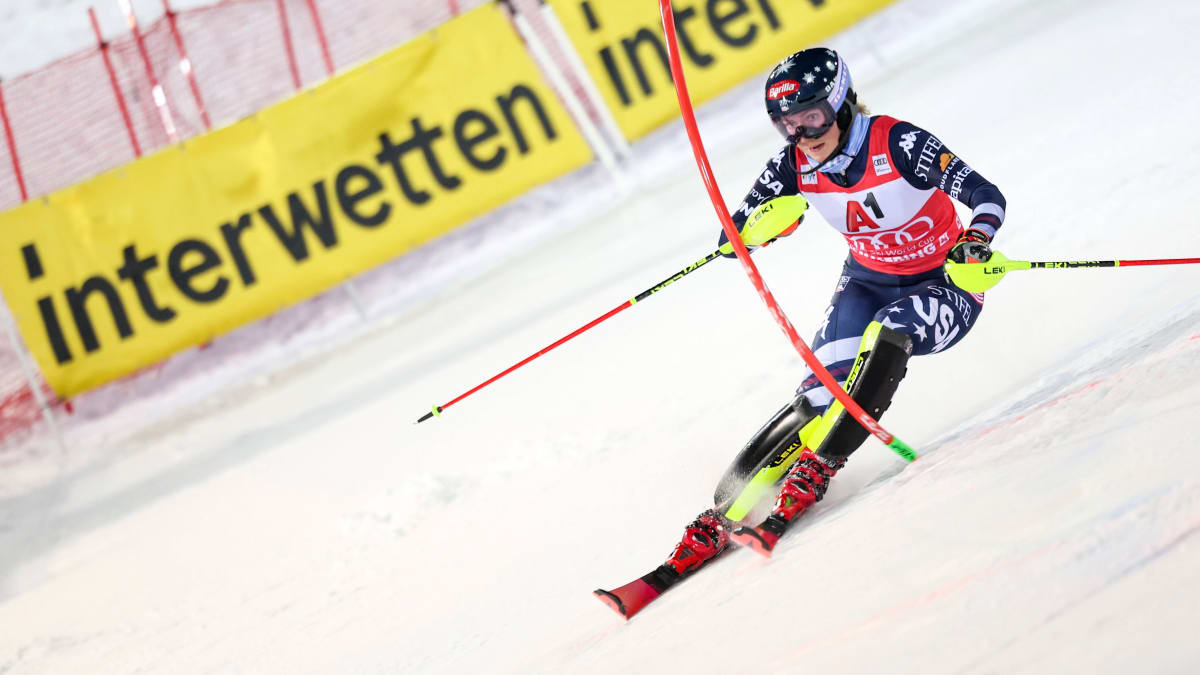D-mpfer-f-r-deutsche-Ski-Asse-Shiffrin-im-Nachtslalom-erneut-furios