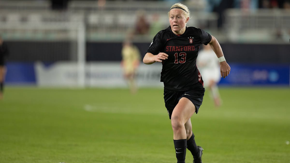 Fu-ballschuhe-gegen-Skier-getauscht-US-Athletin-Smith-tritt-bei-Olympia-an