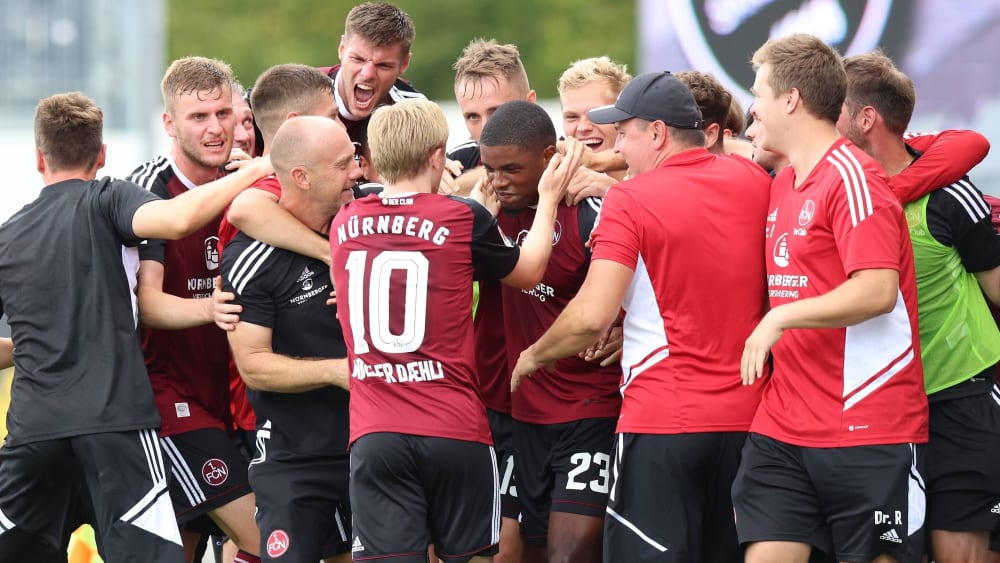 Der gefeierte Matchwinner: FCN-Stürmer Kwadwo Duah hat seinen Farben in Sandhausen den Sieg gebracht.