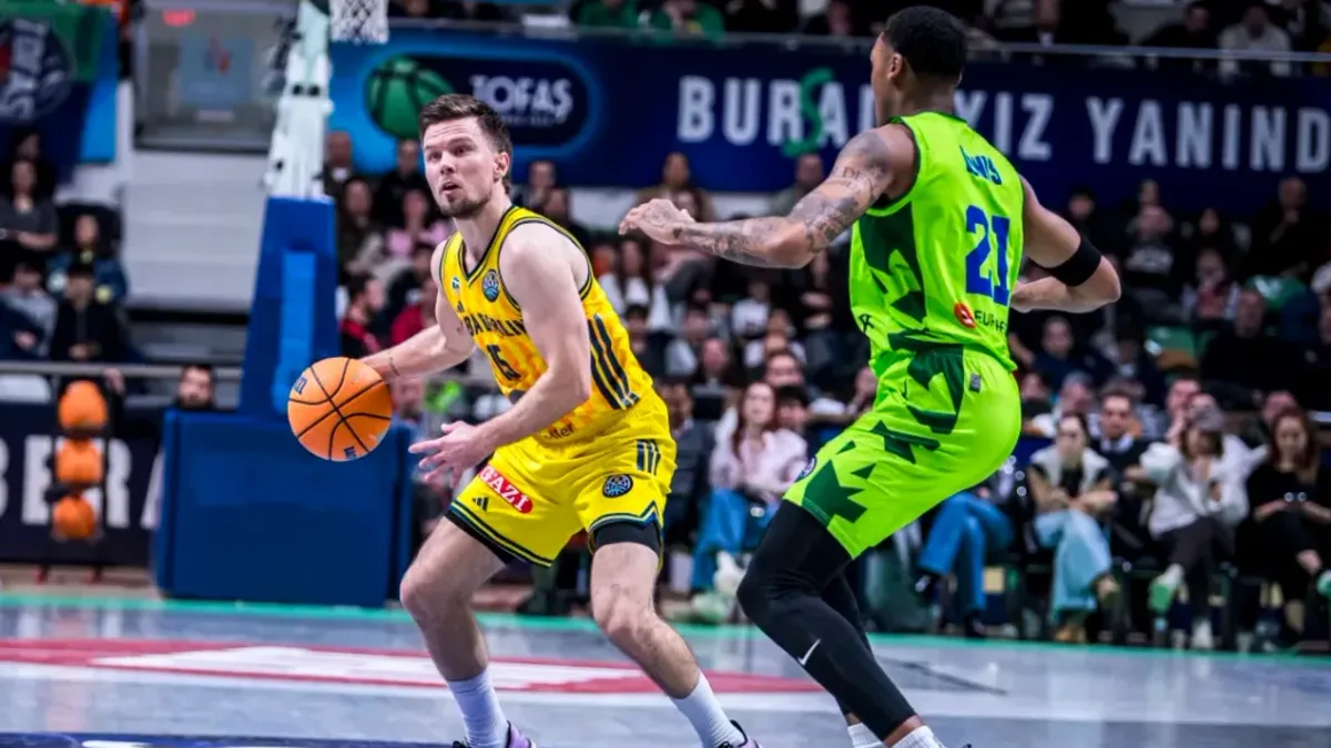 Sieg-zum-Achtelfinal-Auftakt-Alba-Berlin-gelingt-Comeback-in-der-T-rkei