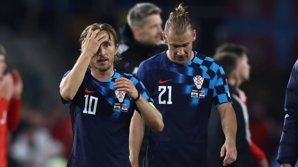 Nach der zweiten Niederlage in Folge nur noch Dritter: Kroatien um Luka Modric (li.) und Domagoj Vida.