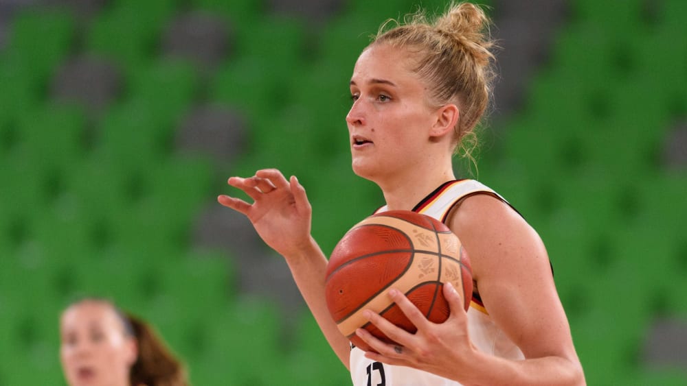 Leonie Fiebich, MVP der spanischen Liga, träumt vom EM-Viertelfinale mit dem DBB-Team.