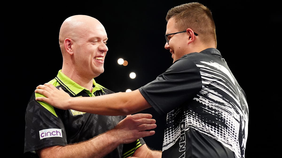 Van-Veen-wirft-Littler-raus-Van-Gerwen-gewinnt-Spieltag-1