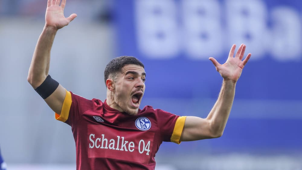 Schalke 04 verlängert vorzeitig mit Blendi Idrizi kicker