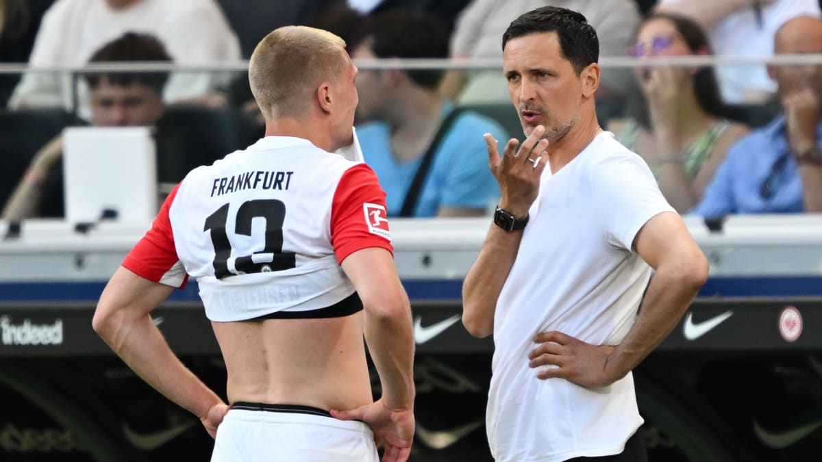 Toppmöller: "Maximaler Druck ist bei Freiburg"