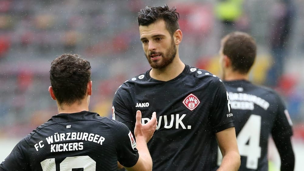 Abschied aus W&#252;rzburg gen FC Midtjylland: Luca Pfeiffer.