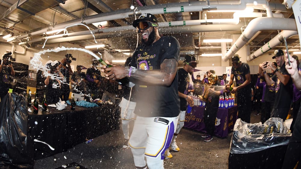 Nicht nur mit Cleveland und Miami: LeBron James durfte auch mit den Lakers feiern.