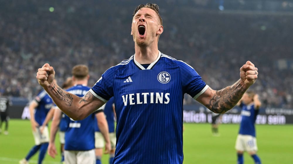 Doppelpack gegen Magdeburg: Sebastian Polter wird zum Matchwinner für Schalke.