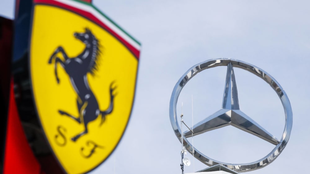 Mercedes und sieben weitere Teams greifen Ferrari und die FIA an. 