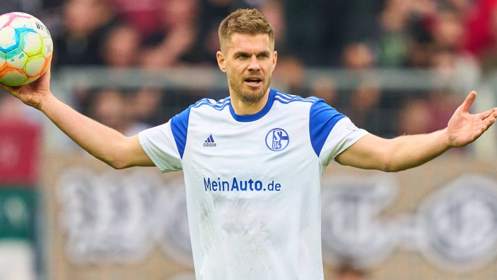 Simon Terodde wird Schalke 04 im Sommer verlassen.