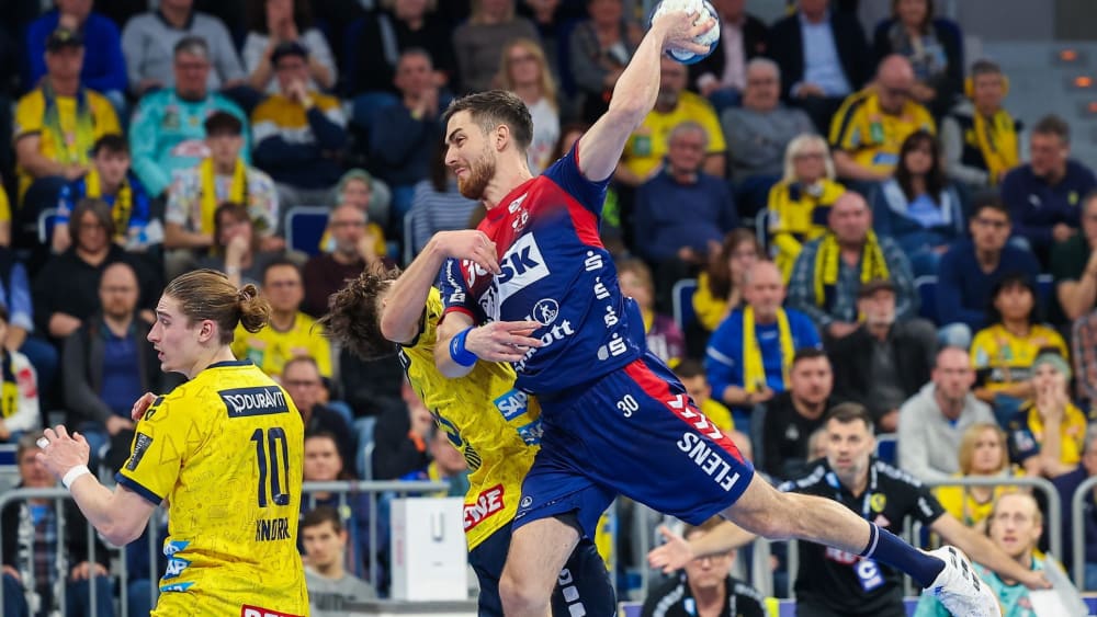 Boris Zivkovic erzielte bei seinem Debüt für die SG Flensburg-Handewitt in der Handball Bundesliga bei den Rhein-Neckar Löwen seine ersten Treffer.