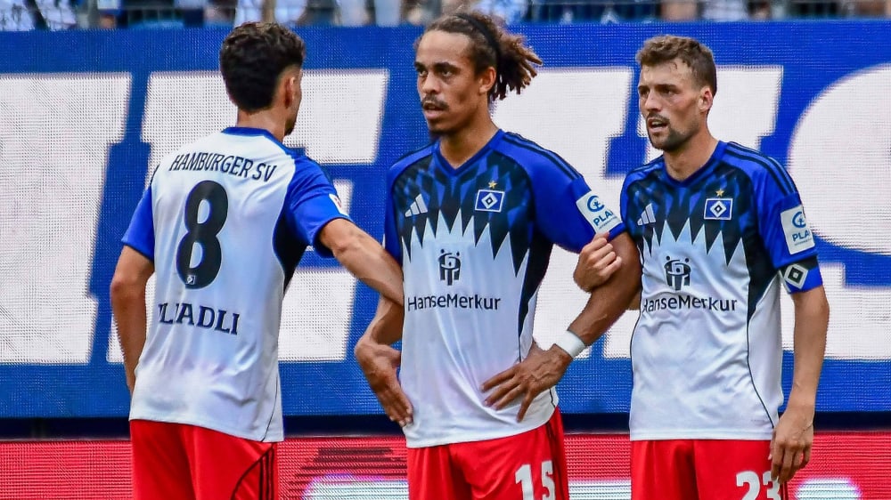  Daniel Elfadli, Yussuf Poulsen und Jonas Meffert.