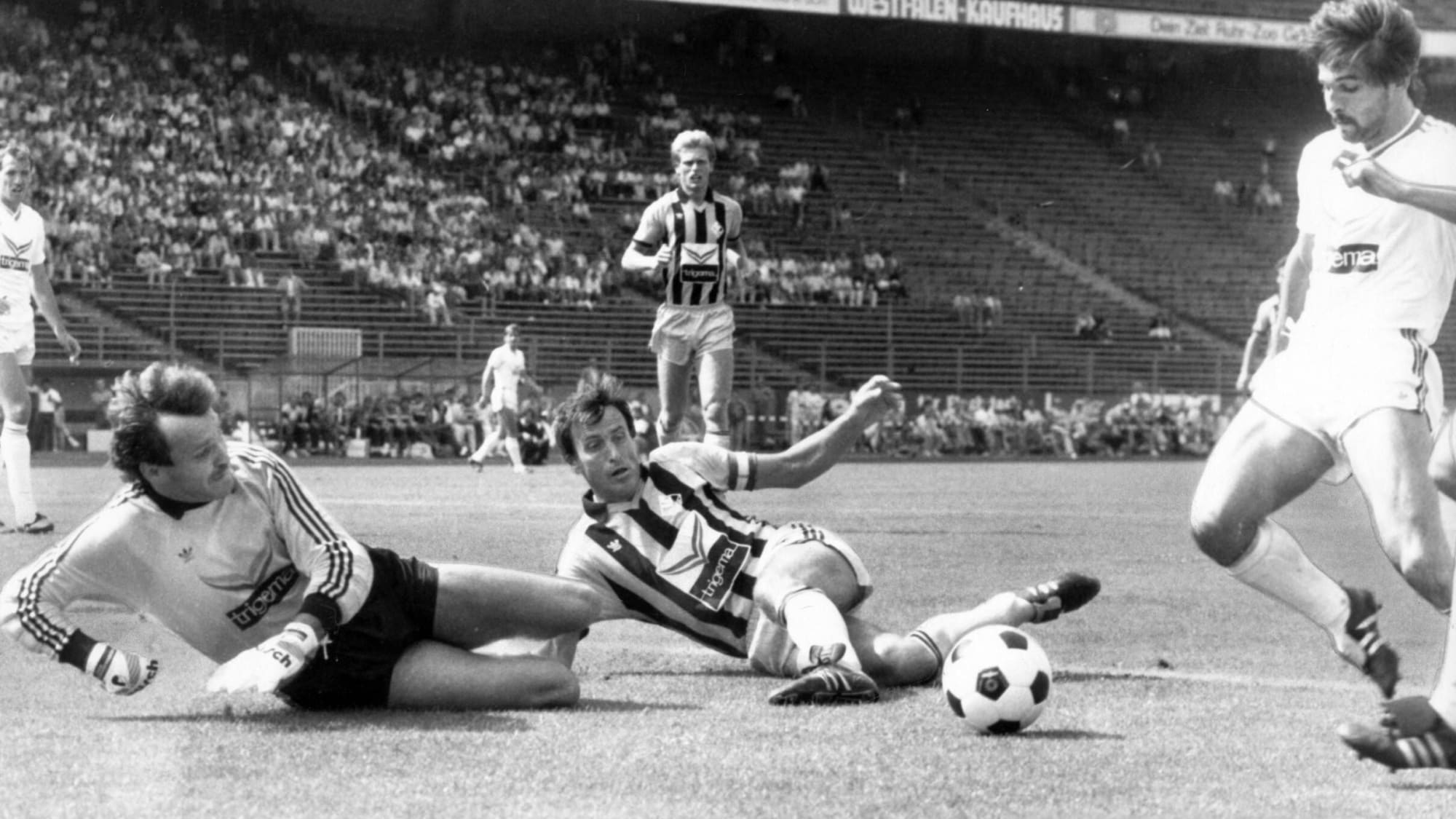 Die ältesten Bundesliga-Torschützen der Geschichte - kicker