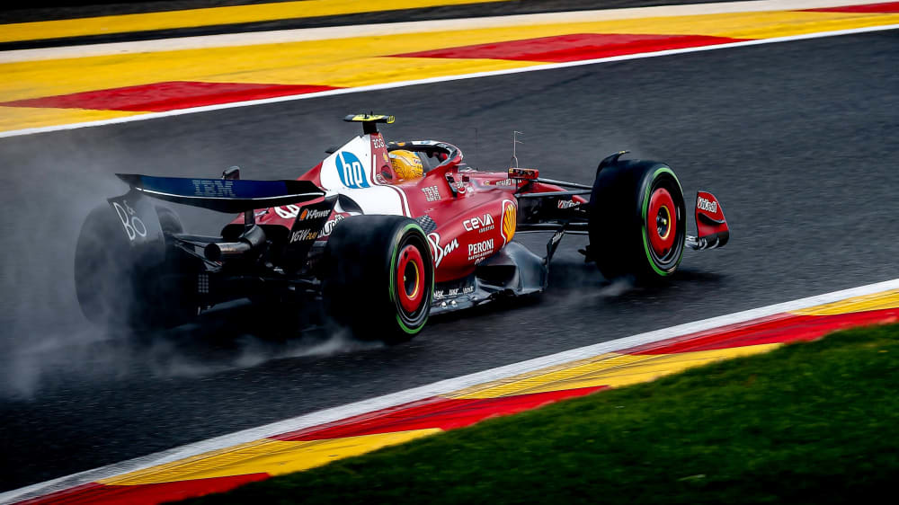 Hamilton im Ferrari unter Druck: Der Kampf gegen sich selbst - kicker, image size:1000x562