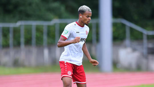 Adetula suchte nach seiner Zeit bei Rot-Weiss Essen nach einer neuen Herausforderung: Jetzt spielt er für den VfB Oldenburg.