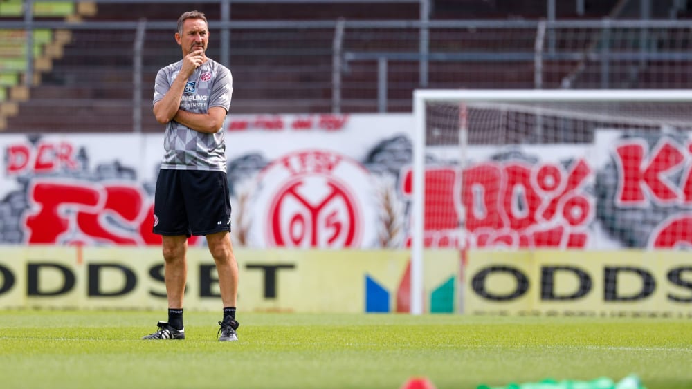 Er bleibt optimistisch: FSV-Coach Achim Beierlorzer.