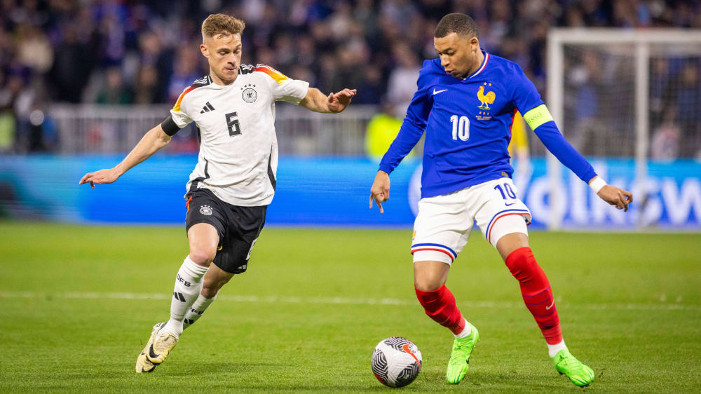 Joshua Kimmich (li.) und Kylian Mbappé im letzten Aufeinandertreffen von Deutschland und Frankreich.