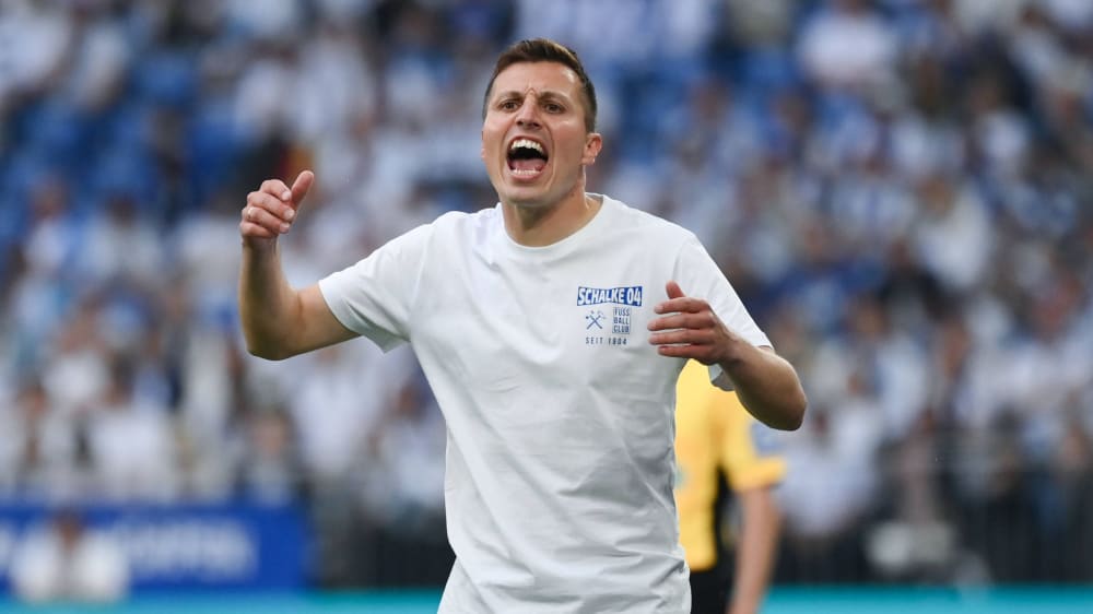 Jakob Fimpel bleibt zwei weitere Jahre auf Schalke.