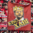 Mit "King Xabi" ist Trainer Xabi Alonso gemeint.