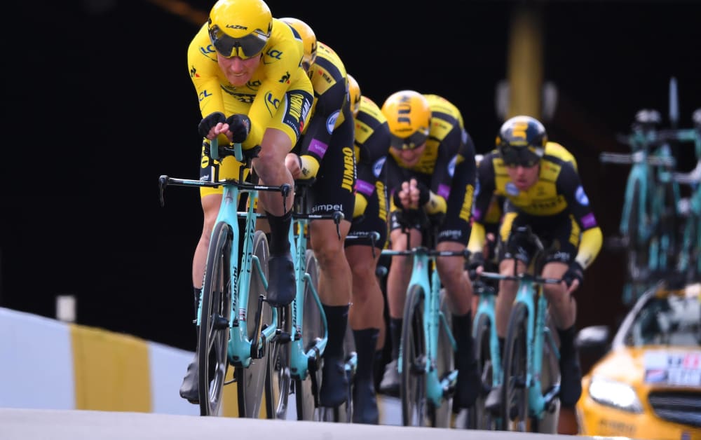 Gelb verteidigt: Jumbo-Visma hat am Sonntag das Teamzeitfahren bei der Tour de France gewonnen.