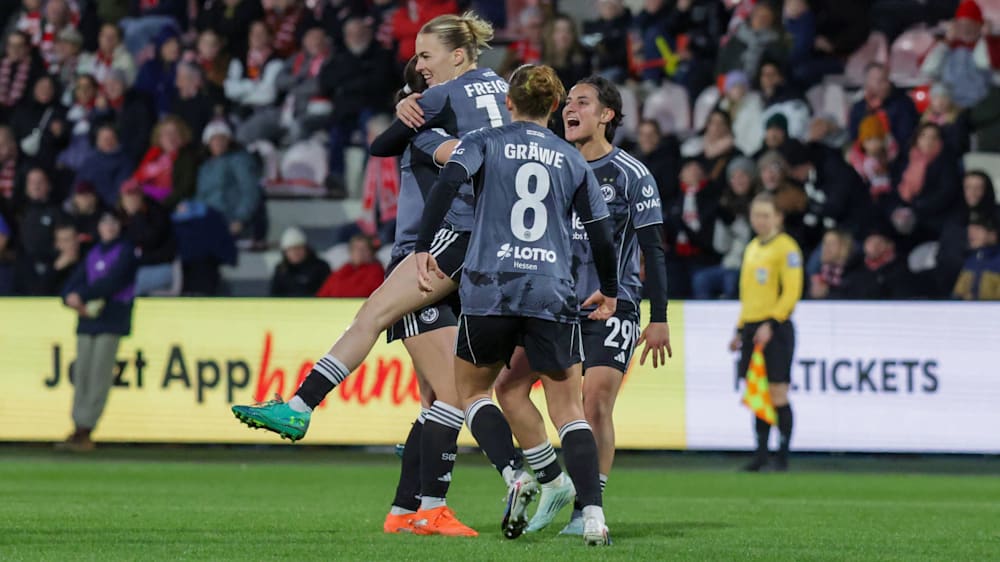 [Bild: e62e74d1-5afd-4735-88c3-0e3b5e792a3a.jpg]