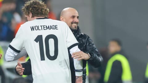 Woltemade auf der Sechs?