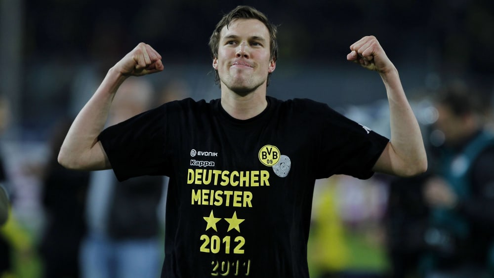 Deutscher Meister - und Weltmeister! Kevin Gro&#223;kreutz hat seine gr&#246;&#223;ten Erfolge beim BVB und mit dem DFB gefeiert.