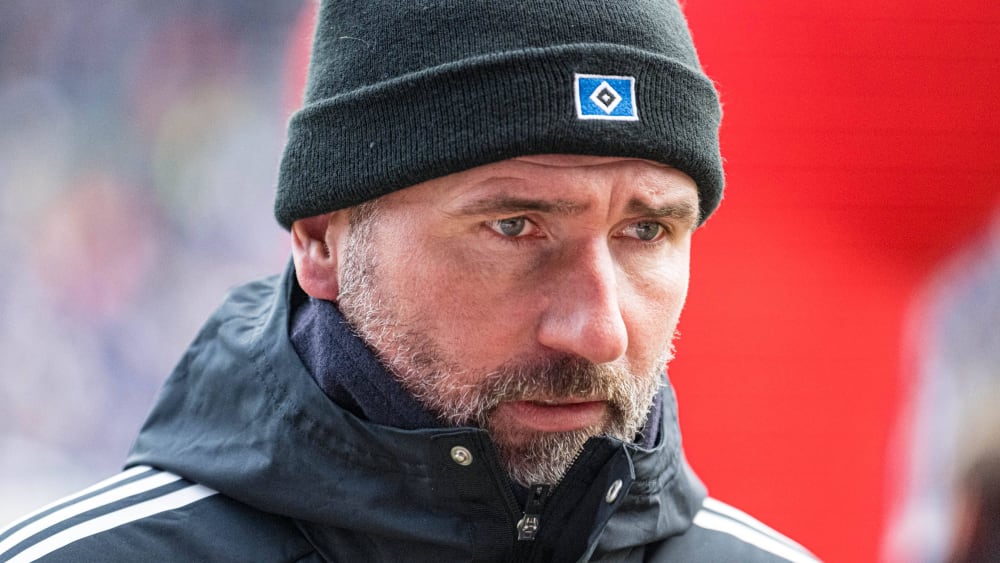 HSV-Coach Tim Walter hat derzeit außerordentlich viel zu moderieren.