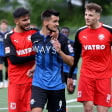 Sechs Tore und viel Gesprächsbedarf: Zwischen dem 1. FC Kaan-Marienborn (rot) und dem SC Paderborn 07 II stand viel auf dem Spiel.