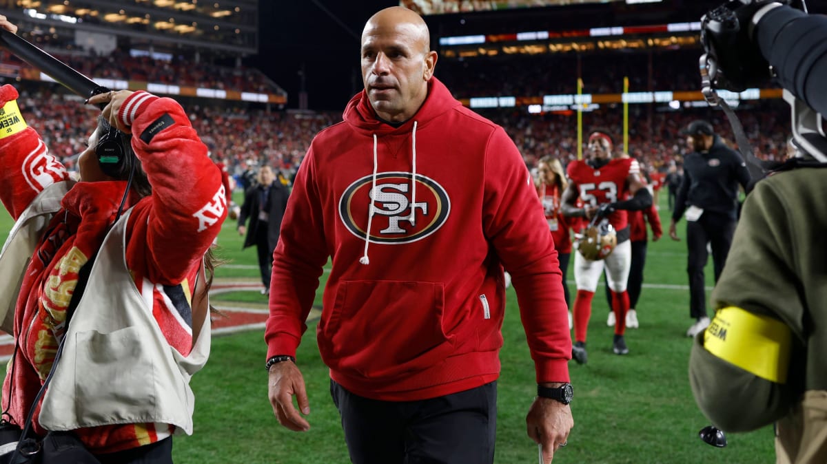 Saleh-zur-ck-als-Head-Coach-Titans-sichern-sich-49ers-DC