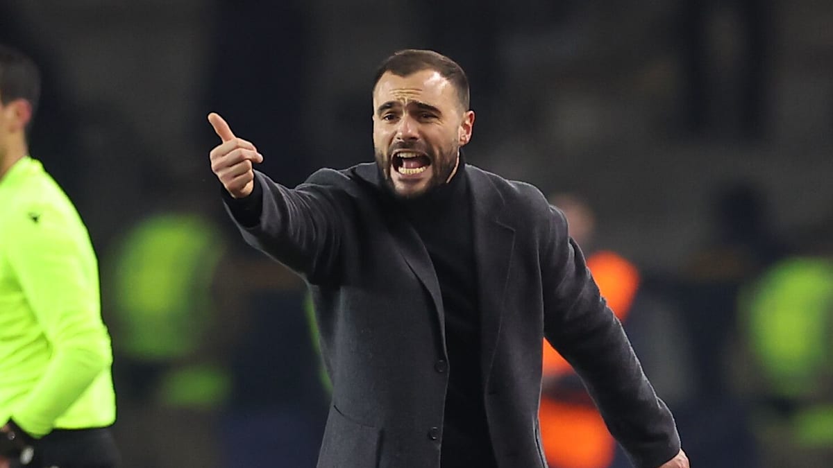 Schmitt-Meilenweit-davon-entfernt-auch-nur-einen-Millimeter-abzuschenken-