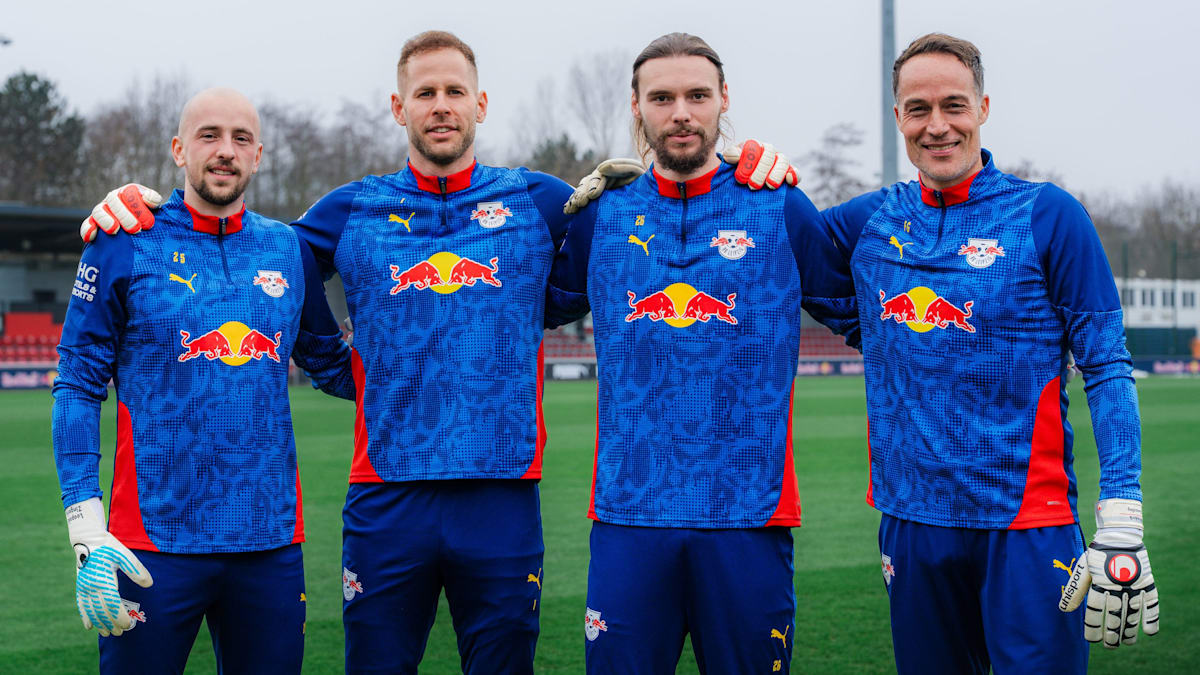 Komplettes-Torwart-Trio-verl-ngert-in-Leipzig