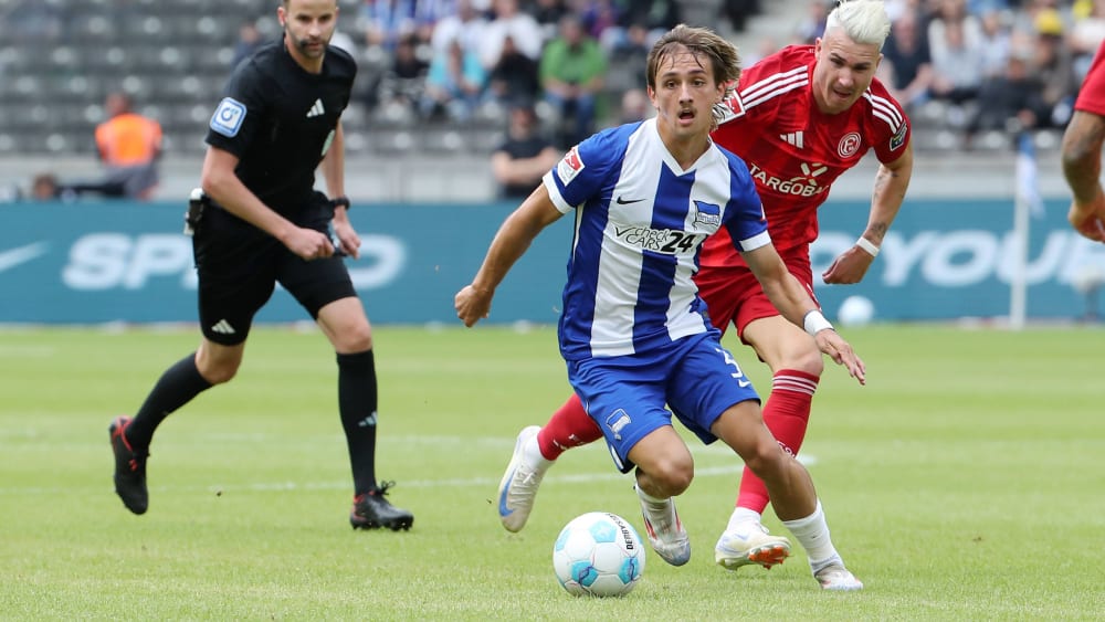 Hertha hofft auf Michal Karbownik gegen Braunschweig.