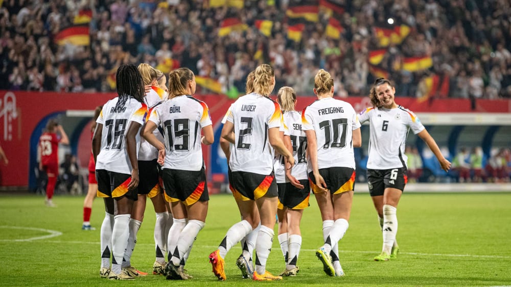 Trotz frühem Rückstand steht ein verdienter 4:1-Sieg für die DFB-Frauen.